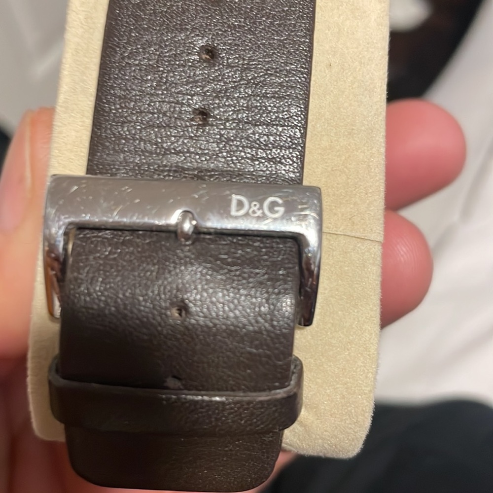 Watch like - Picture 2 of 3